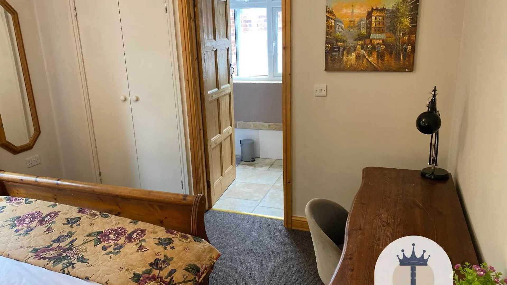 Beautiful Self-Contained Cottage Ickenham
